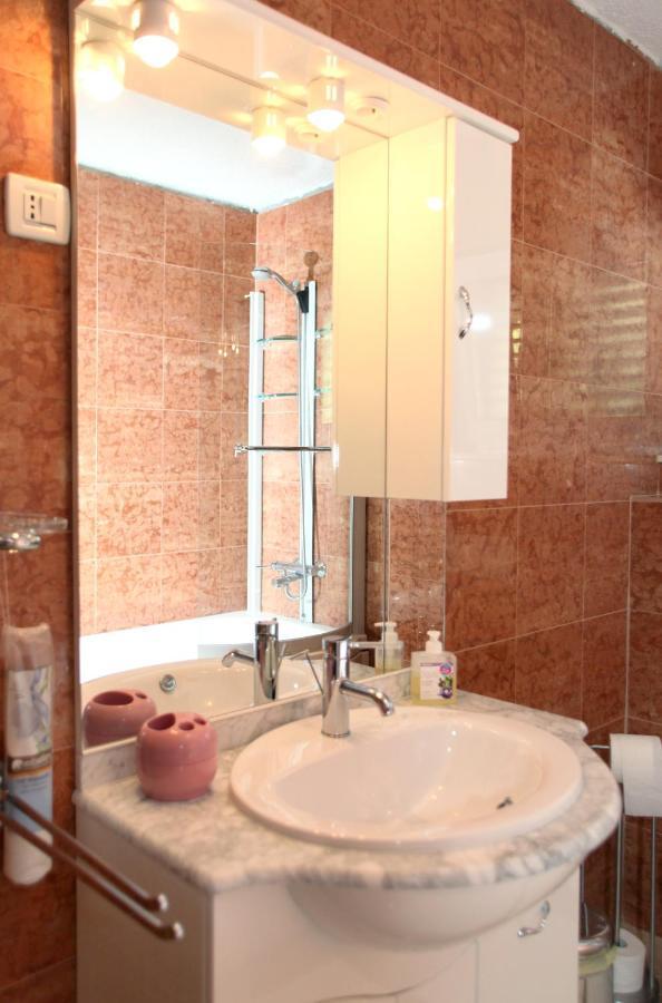 Apartment Udovicic Trogir Exterior photo